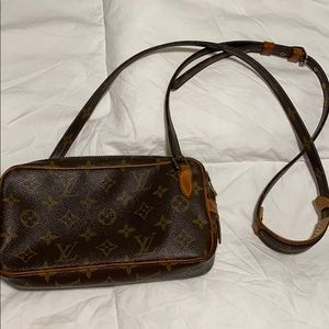 Vintage Louis Vuitton cross body